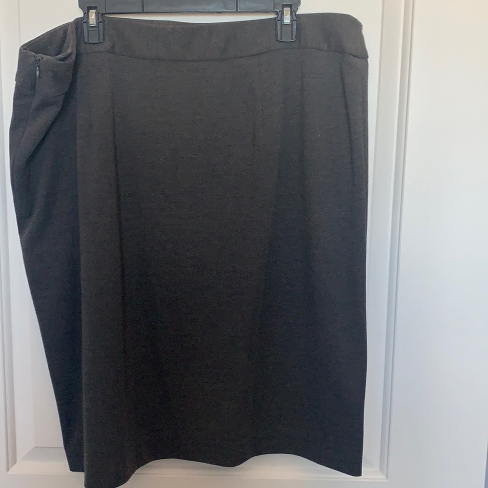 Gray skirt